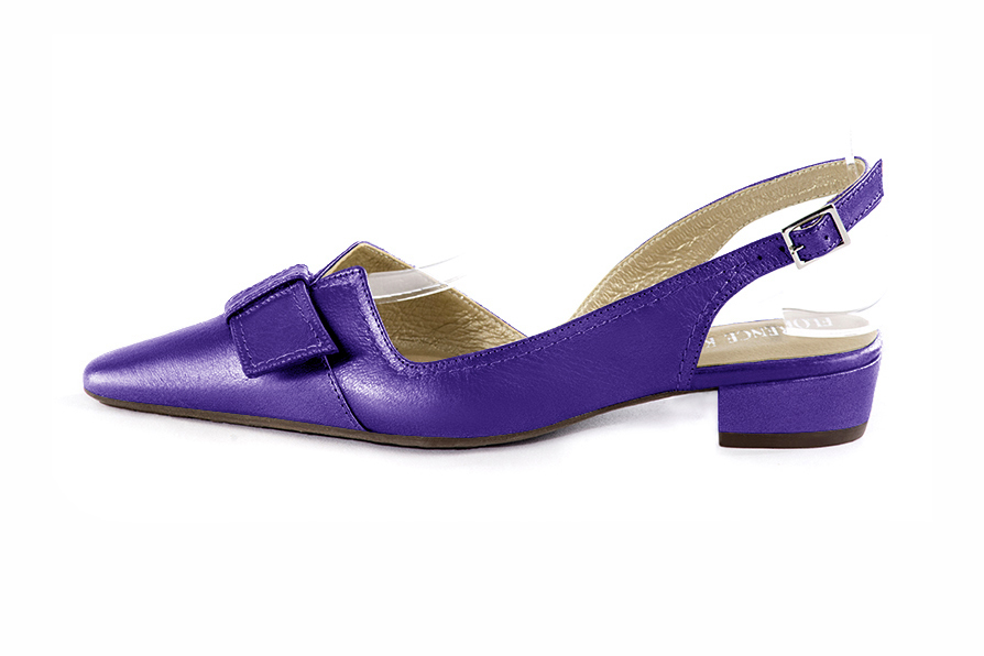 French elegance and refinement for these amethyst purple dress slingback shoes, with a knot, 
                available in many subtle leather and colour combinations. The pretty French spirit of this beautiful pump will accompany your steps nicely and comfortably.
To be personalized or not, with your materials and colors.  
                Matching clutches for parties, ceremonies and weddings.   
                You can customize these shoes to perfectly match your tastes or needs, and have a unique model.  
                Choice of leathers, colours, knots and heels. 
                Wide range of materials and shades carefully chosen.  
                Rich collection of flat, low, mid and high heels.  
                Small and large shoe sizes - Florence KOOIJMAN